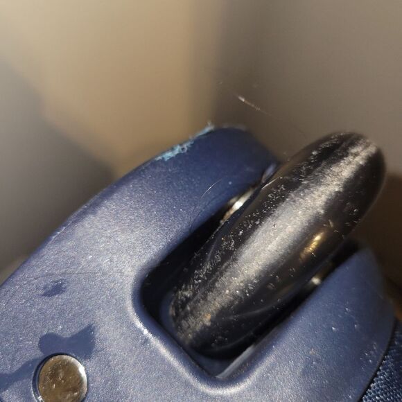 London Fog Calypso Carry On Luggage Travel Bag Suitcase Navy Blue - Picture 8 of 16